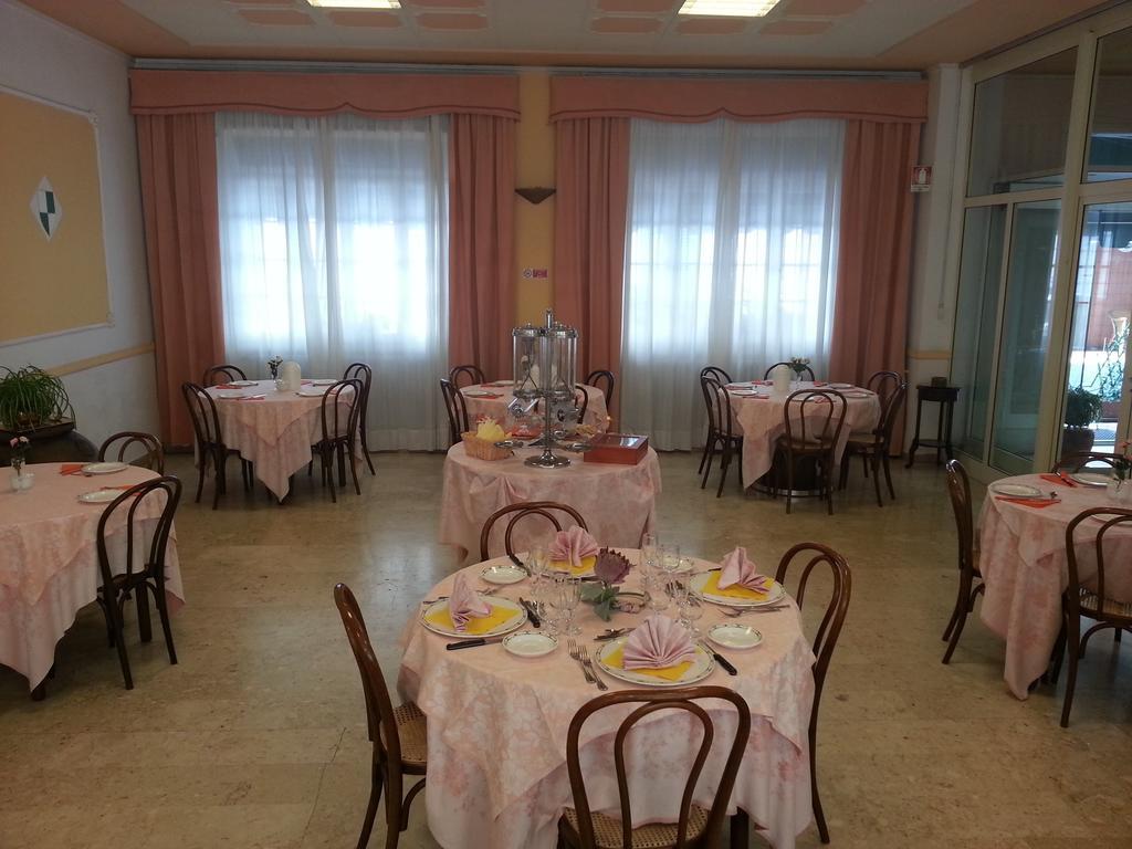 Hotel Valtorta Montecatini Terme Eksteriør billede